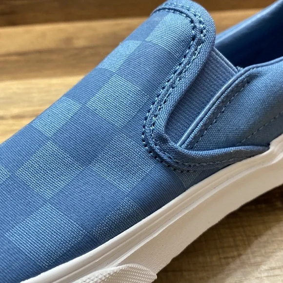 VANS CLASSIC SLIP ON BRAND 🔥 NEW - Picture 6 of 9